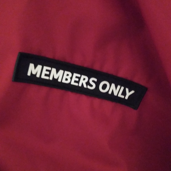 Jacket - Picture 5 of 5